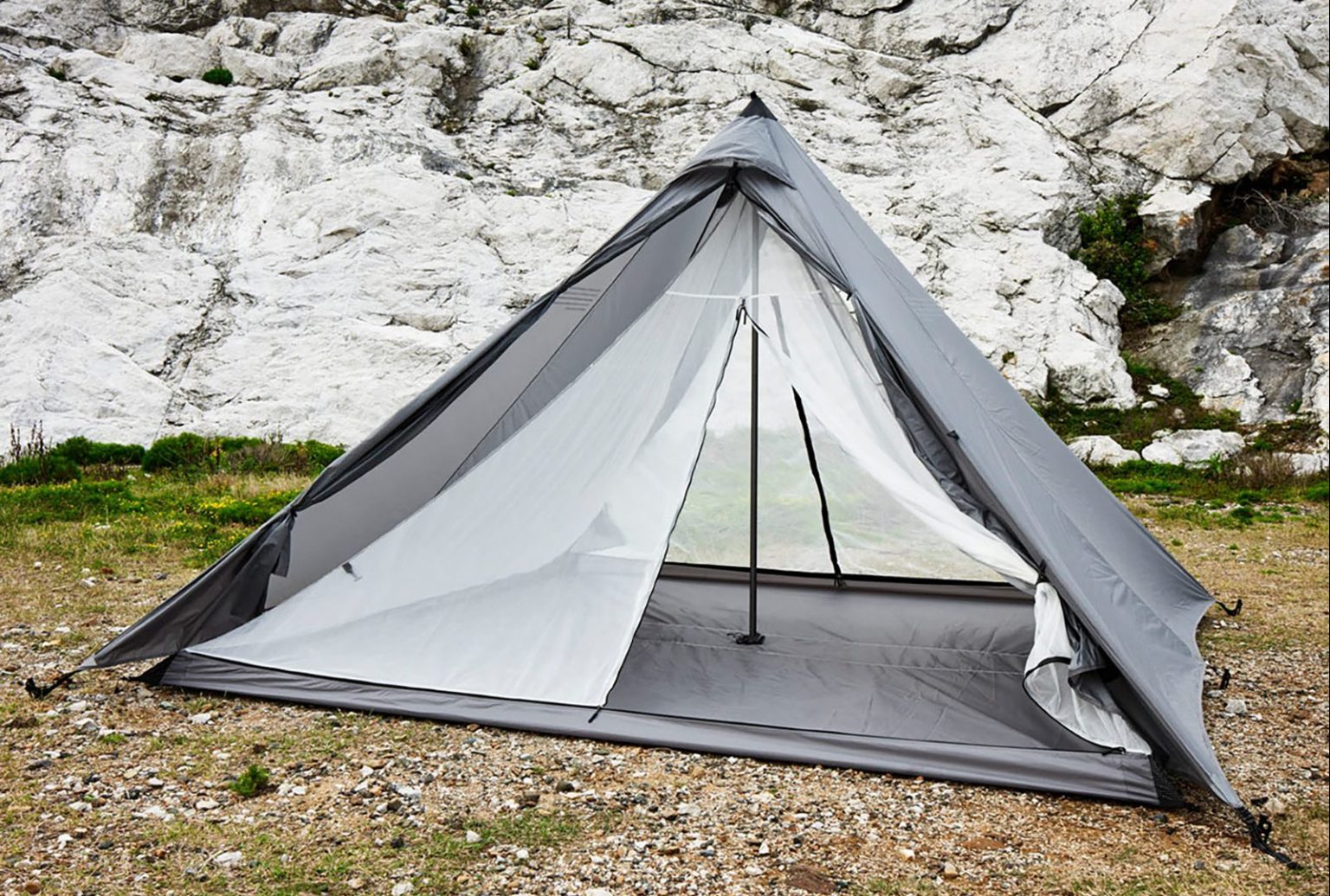 muraco × and wander “HERON TENT SHELTER”